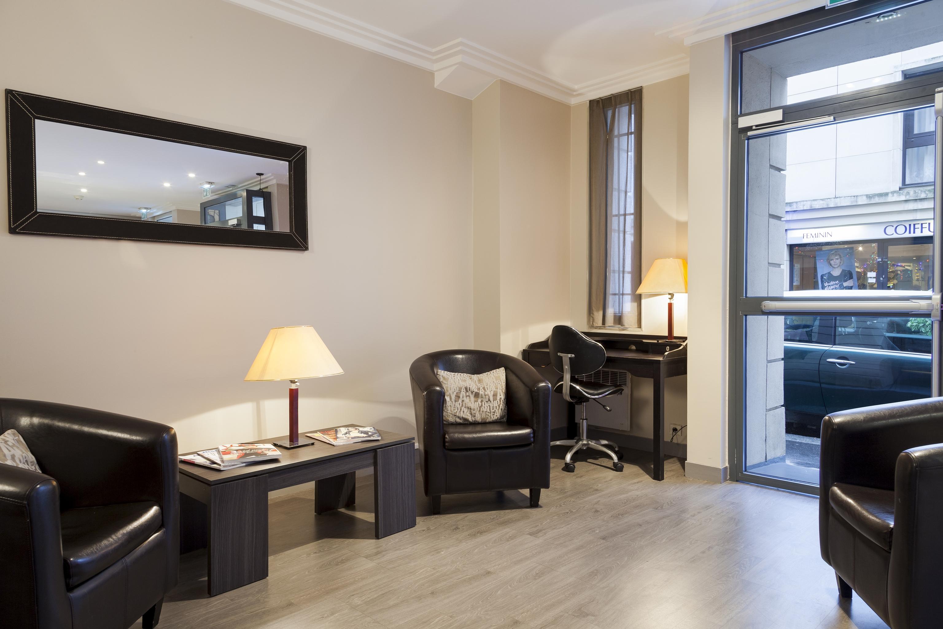 Timhotel Tour Eiffel Paris Exterior photo